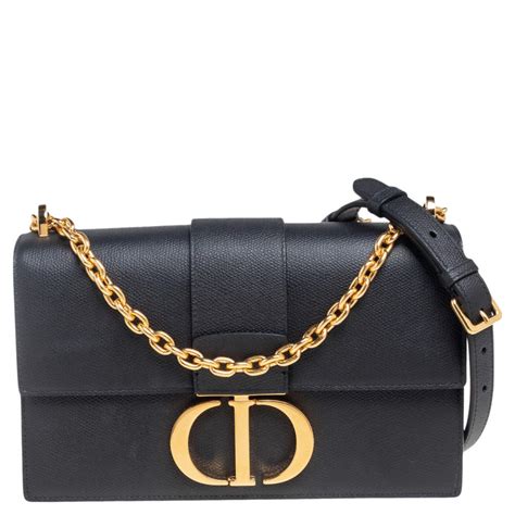 dior montaigne shoulder bag|dior 30 montaigne bag price.